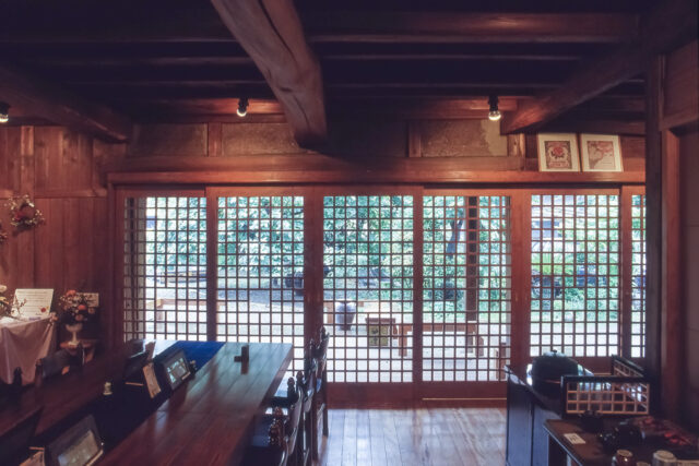 【日本茶カフェ＆ギャラリー 楽風（RAFU）浦和】築130年の納屋をリノベーションの画像