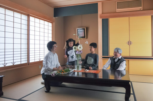 【家の中で、礼儀・作法について教えられたり、怒られたり、習い事をする場所】埼玉県 設計事務所の家づくりの画像