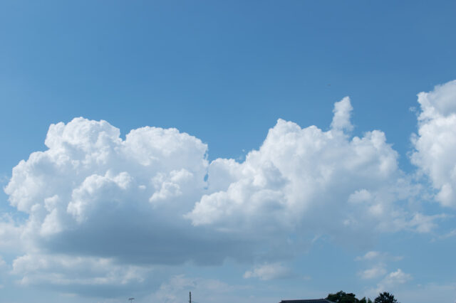 夏の入道雲。来年は完成した家の窓から（狭山市の家づくり）の画像