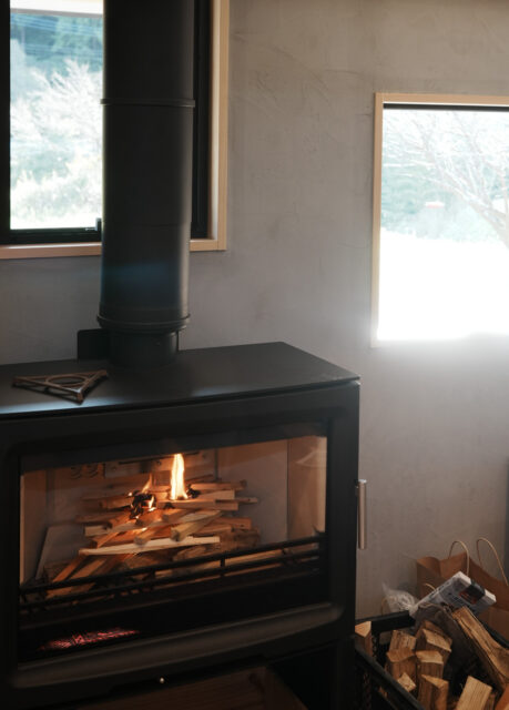 点火式の日—薪ストーブ「PV85」設置レポートの画像